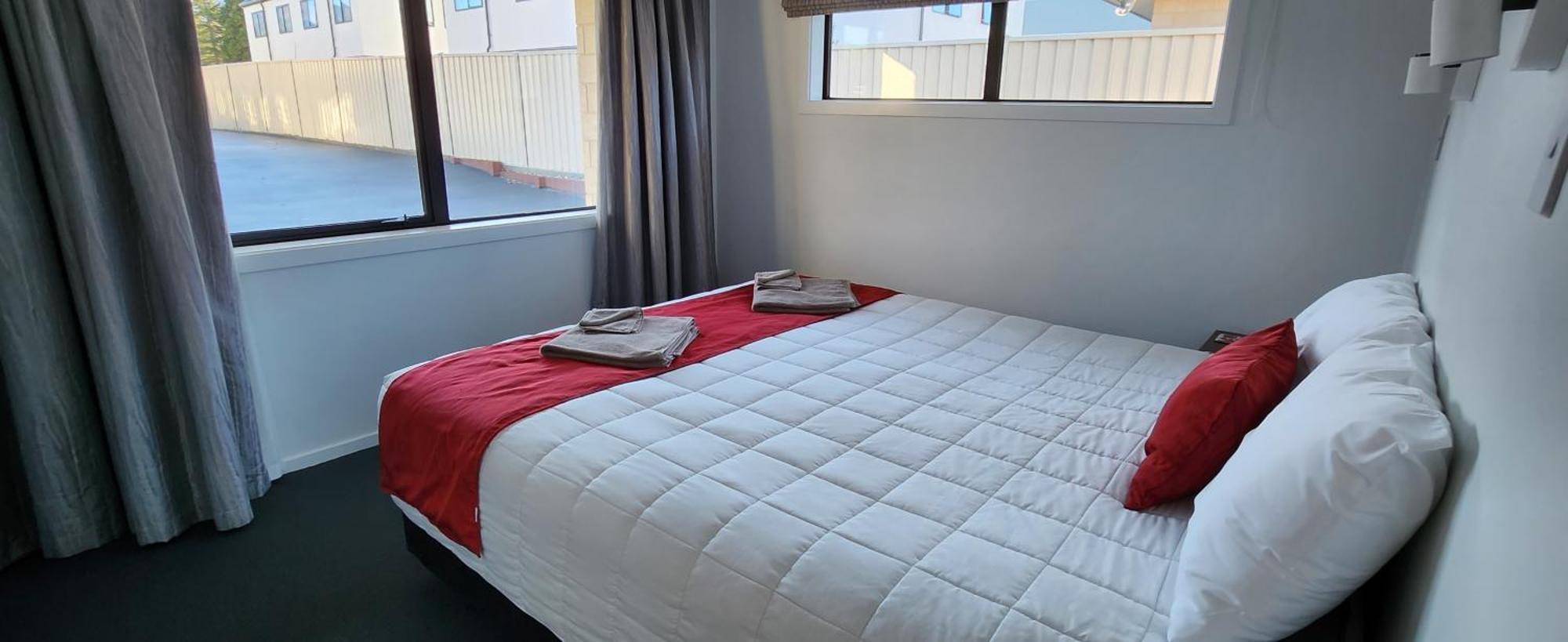 Asure Central Gold Motel Кромуел Екстериор снимка